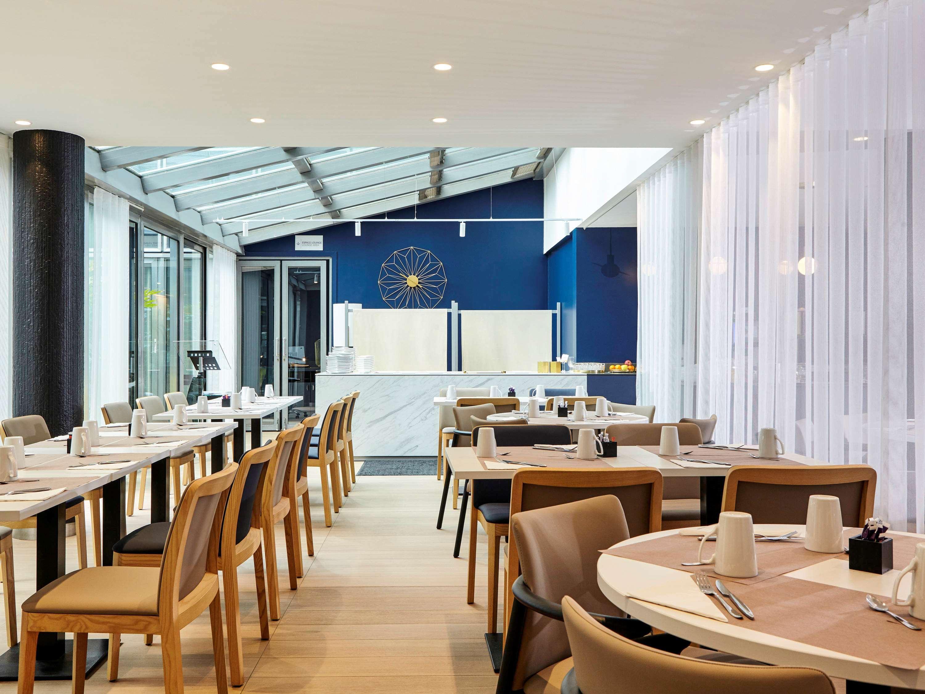 Mercure Paris La Defense Grande Arche Nanterre Exterior photo